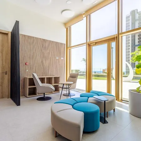 Intempo By Holuxe - 272 - 27th Floor *