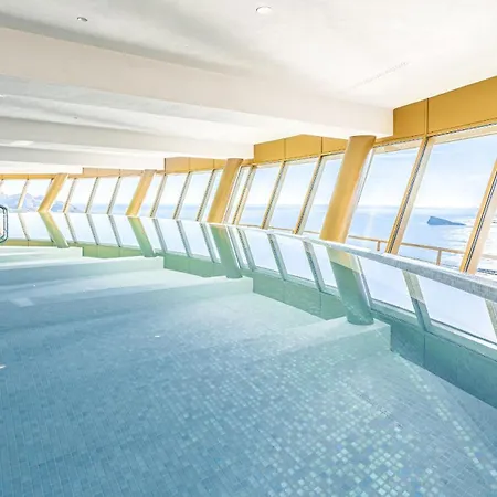 Intempo By Holuxe - 272 - 27th Floor