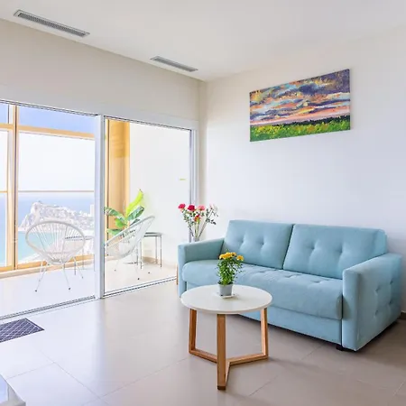 Intempo By Holuxe - 272 - 27th Floor